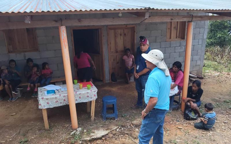 Agricultores de Zacapa reciben asistencia para el control de plagas 