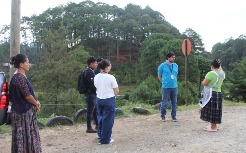 UDEVIPO promueve soluciones habitacionales en Las Verapaces por medio de registro de asentamientos informales 