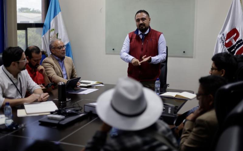 FSS da seguimiento a solicitudes de proyectos comunitarios en Quiché