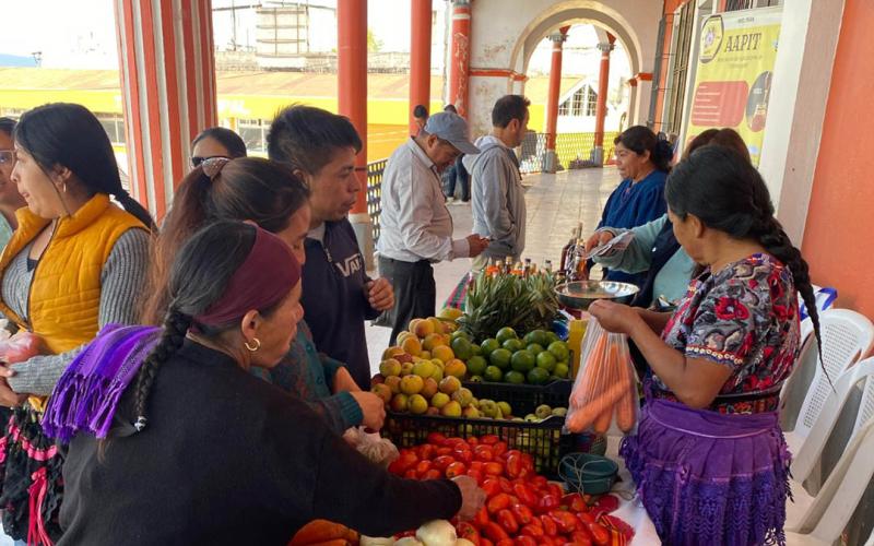 Feria del Agricultor en Totonicapán una oportunidad comercial 