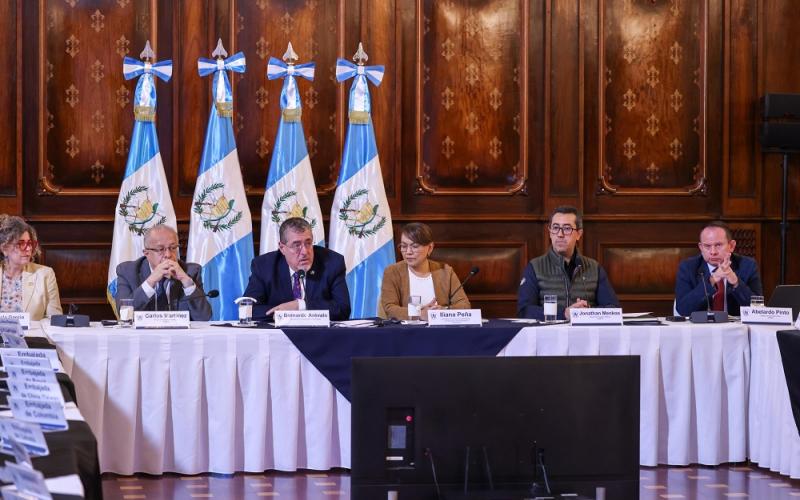 Gobierno presenta a cooperantes la “Acción por el Desarrollo Socioeconómico de Guatemala”