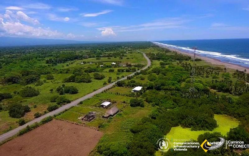 Supervisan carretera fronteriza que alcanza 96% de avance físico