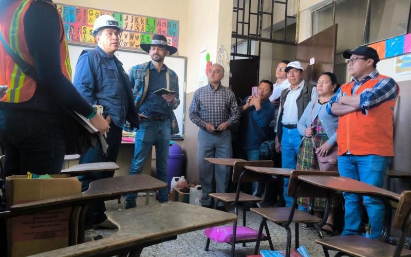 UCEE realiza evaluaciones técnicas en centros educativos de Santa María de Jesús tras sismos del 8 de julio