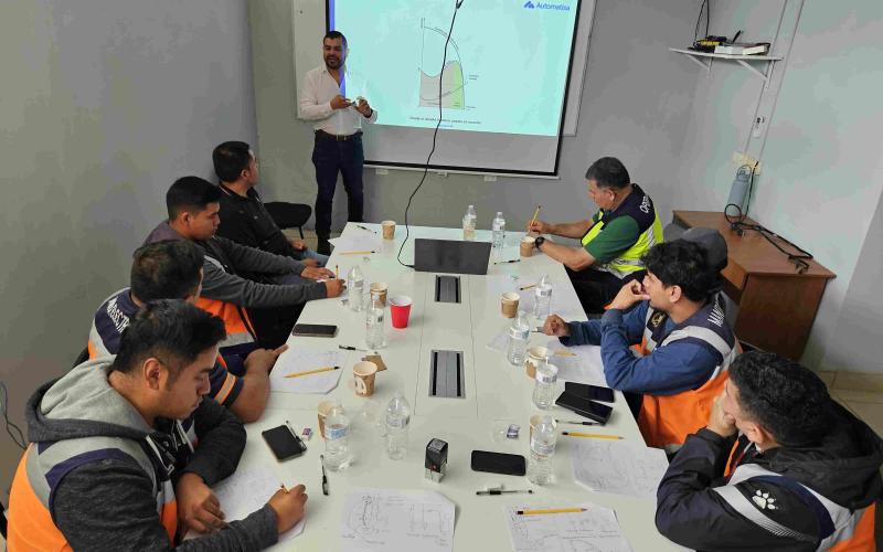 capacitación técnica especializada bajo el tema: “Coordinación de Protecciones Eléctricas en Baja Tensión”