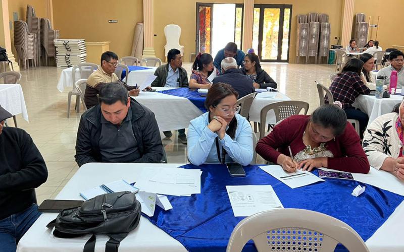 Realizan taller para fortalecer los menús escolares de Totonicapán