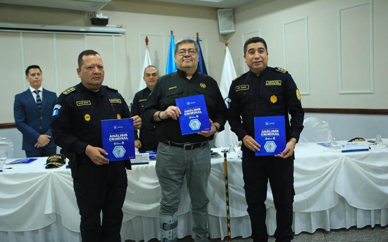 Subdirección General de Investigación Criminal-PNC, implementa guía de análisis