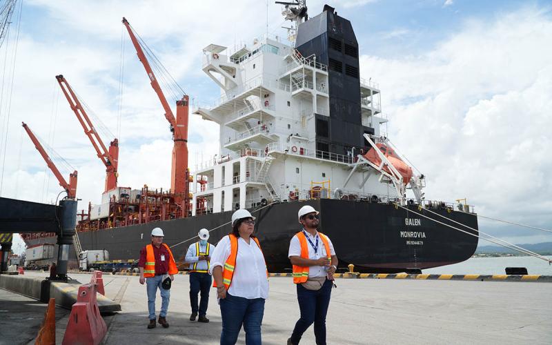 Supervisan controles fitosanitarios en puertos del Caribe
