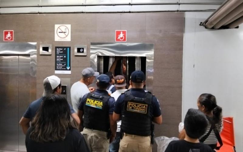 *La DGAC informa sobre incidente en elevador del Aeropuerto Internacional La Aurora*