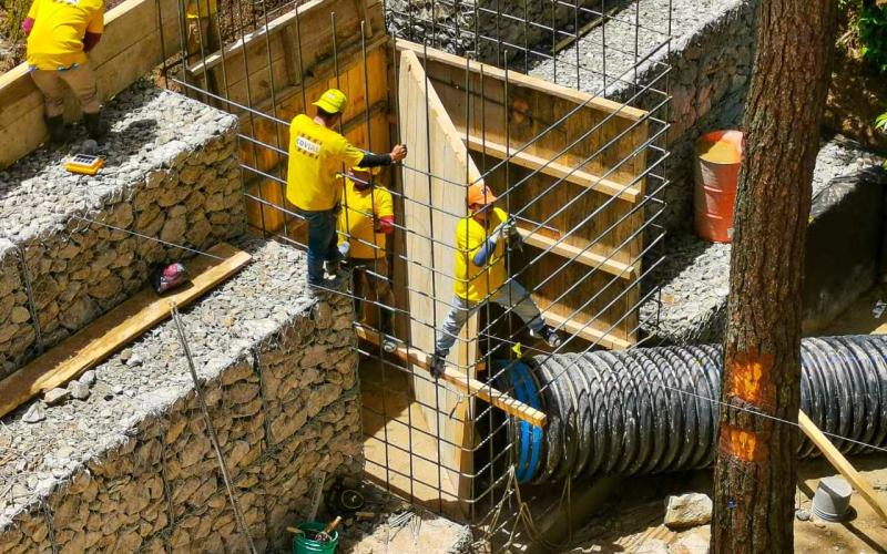 Avanzan trabajos en la RN-15 para garantizar la seguridad de los usuarios