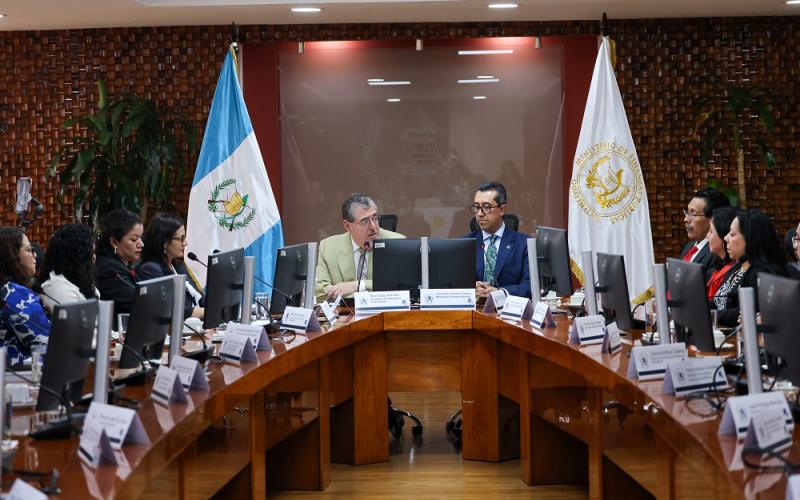 Presidente Arévalo supervisa los avances estratégicos del Minfin en 18 meses de gestión