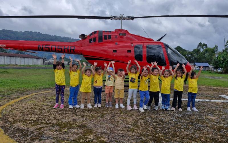 Estas jornadas educativas no solo refuerzan el aprendizaje académico, sino que también buscan inspirar a los niños y jóvenes