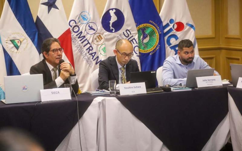 CIV participa en presentación para fortalecer la gestión de activos viales en Centroamérica
