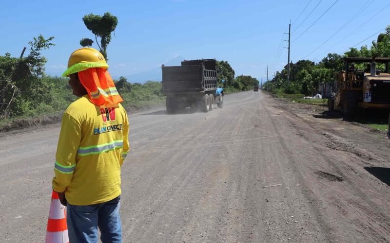 Nueva carretera en Escuintla conecta comunidades y genera oportunidades