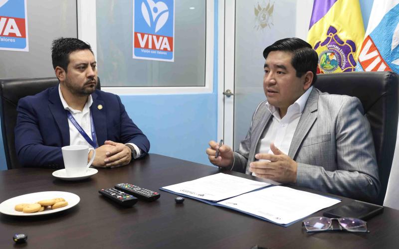 Viceministro de Infraestructura informa avances en proyectos viales para San Marcos durante citación en el Congreso