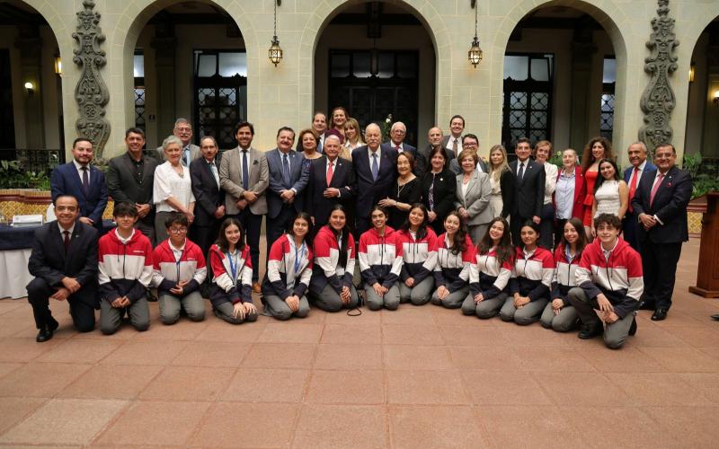 El Cambio de la Rosa de la Paz 