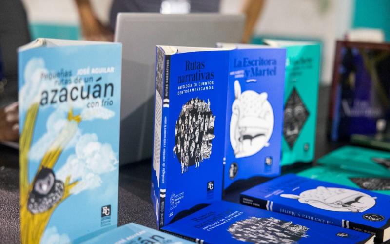 Conversatorio Novela, Memoria y Olvido 