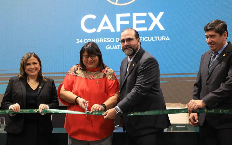 El café como motor económico: inauguran Congreso de Caficultura