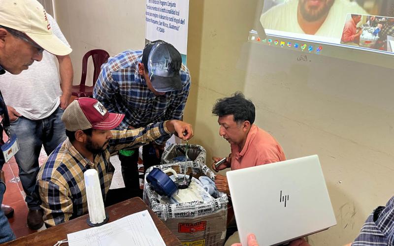 Entregan insumos para mejora genética de ganado bovino lechero