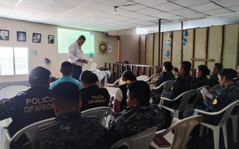 Fortalecen capacidades de la PNC en control sanitario de mercancías avícolas