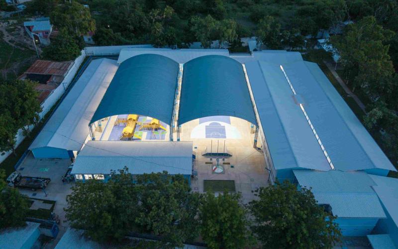 Gobierno impulsa proyectos educativos en Zacapa con supervisión del Ministro de Comunicaciones