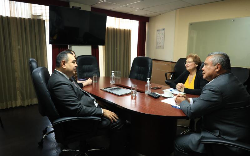 DGT y Congreso afinan ruta para apoyar al sector transporte