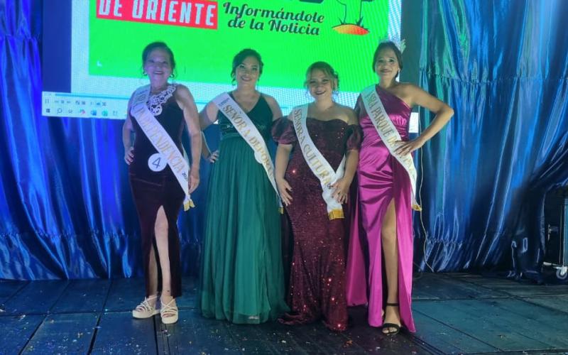 Señora Parque de la Paz Zacapa 2025