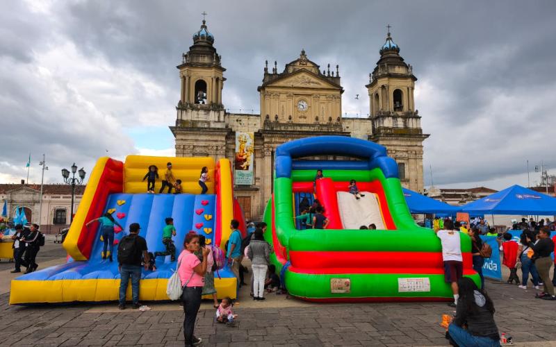 Pintacaritas, inflables y dinámicas