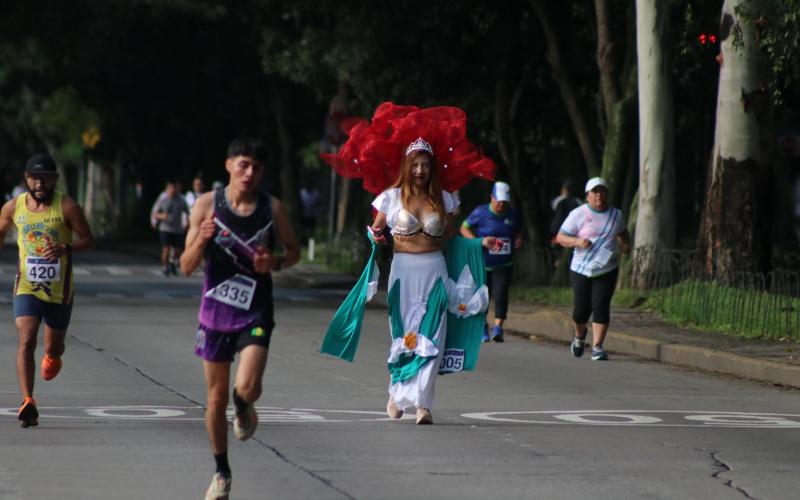 Monja Blanca en la Carrera Independencia 2025
