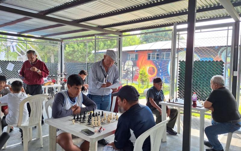 Torneo de Ajedrez “Fiestas Patrias”