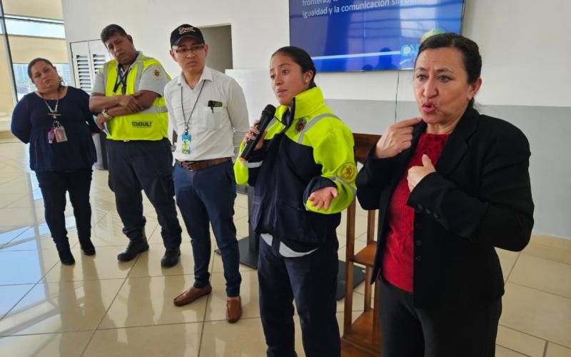 Un aeropuerto que también habla con las manos: DGAC impulsa la inclusión en AILA