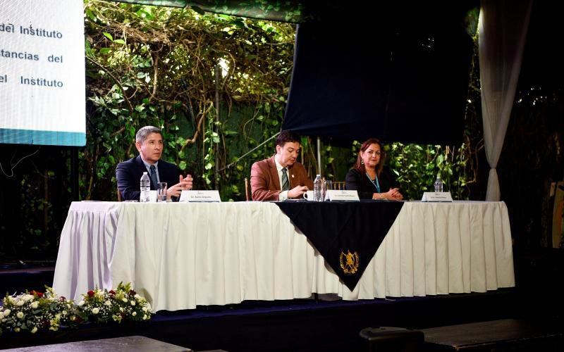 Actualización Reglamentos de Extranjería