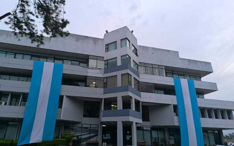 El 11 de septiembre de 1929, durante el gobierno del general Lázaro Chacón, se promulgó el Decreto Gubernativo No. 1,032, mediante el cual se creó formalmente la Dirección General de Aeronáutica Civil