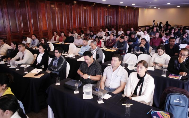 En el taller participaron especialistas de las delegaciones de SEGEPLAN en territorio.