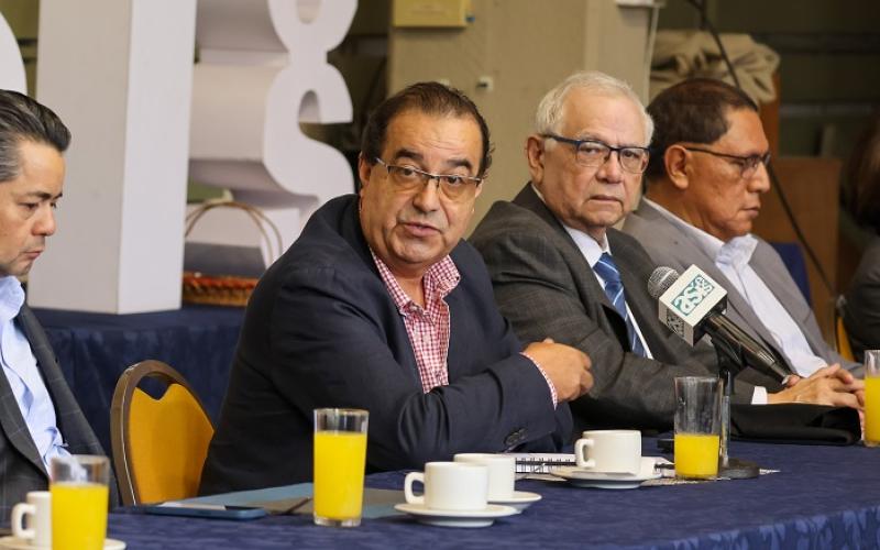 Ministerio de Finanzas promueve diálogo sobre Presupuesto 2026