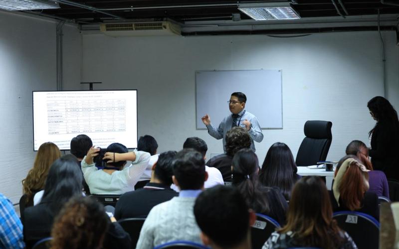 Personal de la DGT se capacita para agilizar trámites digitales y mejorar la atención a transportistas