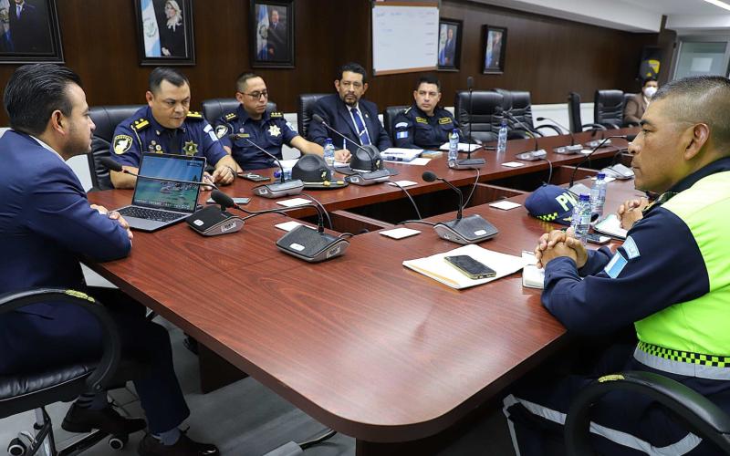 Provial participa en mesa técnica para la implementación del carril reversible en San Lucas Sacatepéquez