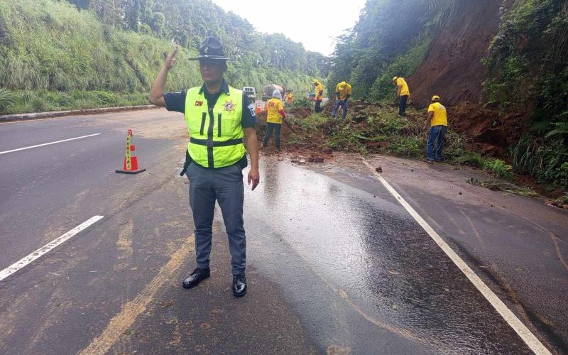 Lluvias implacables y respuesta inmediata, Provial atiende emergencias viales en todo el país