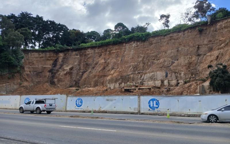 Usan tecnología láser para evitar nuevos deslizamientos en la CA-1 Oriente 