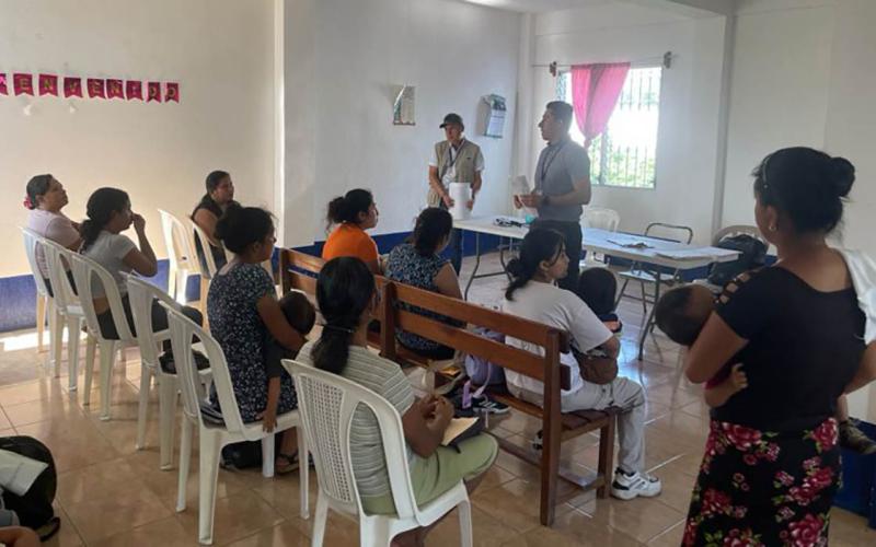 Promueven buena alimentación en familias con niños por desnutrición aguda