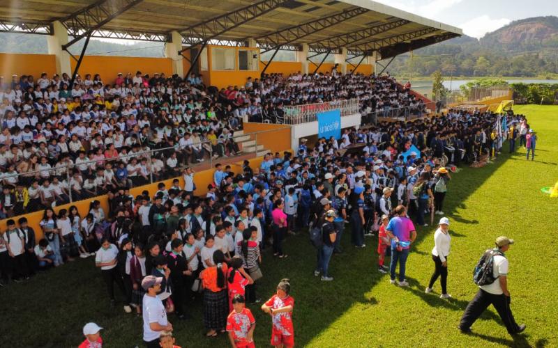 centro deportivo 100 del Programa Juego Limpio en San Cristóbal Verapaz