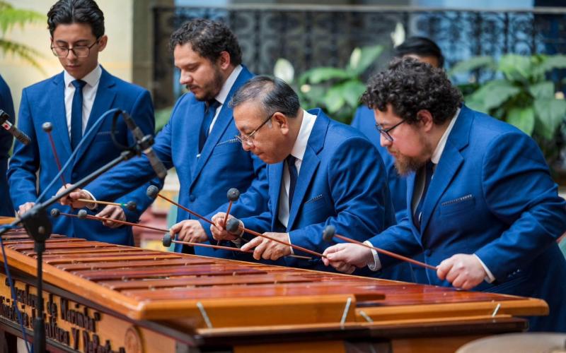 Concierto de marimba por el natalicio de Miguel Ángel Asturias