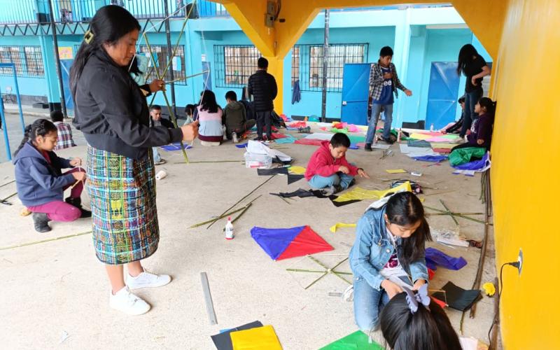taller de barriletes en Quiché
