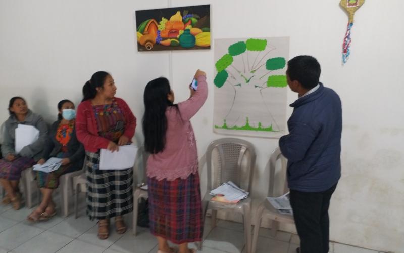 Construyen política desde cosmovisión Maya