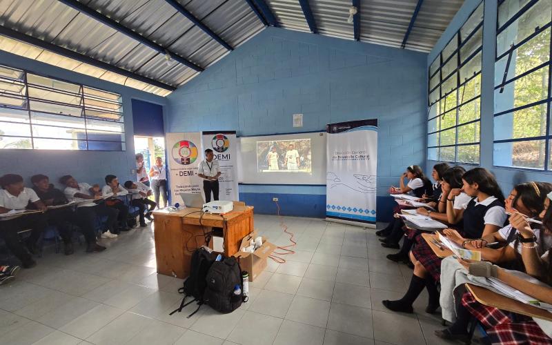  conferencia sobre la Ceremonia Xinka