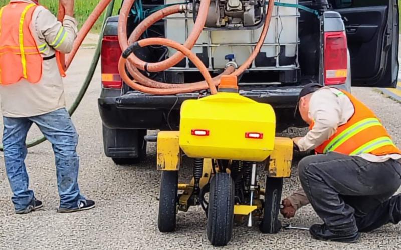 Para la correcta ejecución de estas labores, se llevó a cabo una reunión de coordinación entre las distintas unidades del AIMM, incluyendo Administración (ADMON), Control de Tránsito Aéreo (ATC), Operaciones (OPS), Servicio de Salvamento y Extinción de Incendios (SSEI), Mantenimiento (MANTO) e Infraestructura (INFRA), junto con el personal técnico de SERPIN.