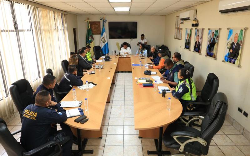 La DGT y Municipalidad de Amatitlán unen fuerzas por la seguridad vial en el Pacífico