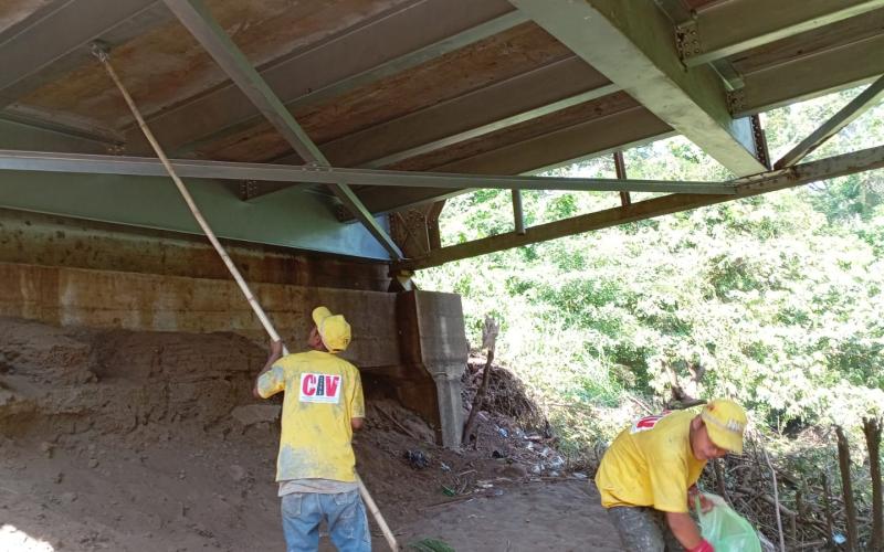 Avanza el mantenimiento del puente El Rosario en la ruta hacia Champerico
