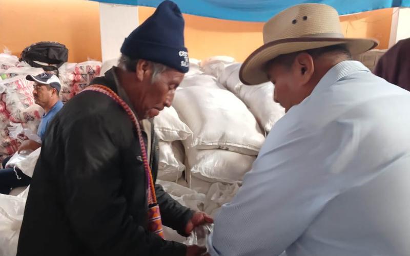 Asistencia alimentaria llega a familias de Sacapulas