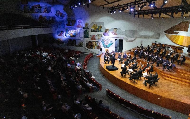 Los asistentes disfrutaron de la presentación de la Orquesta Sinfónica de Occidente. 