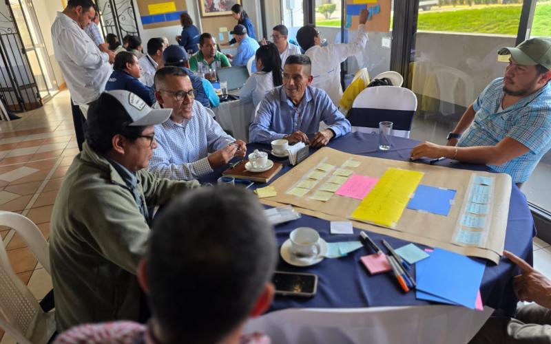 En las Verapaces continúa construcción de la Política Nacional del Fuego